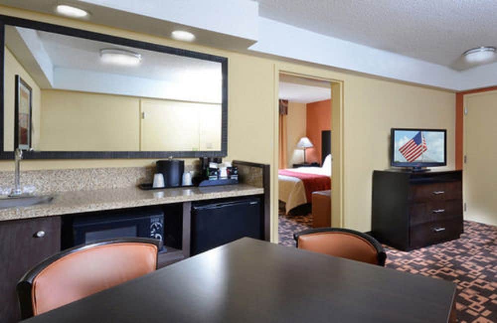 Comfort Inn University Durham Chapel Hill Formerly Comfort Inn University 21/32