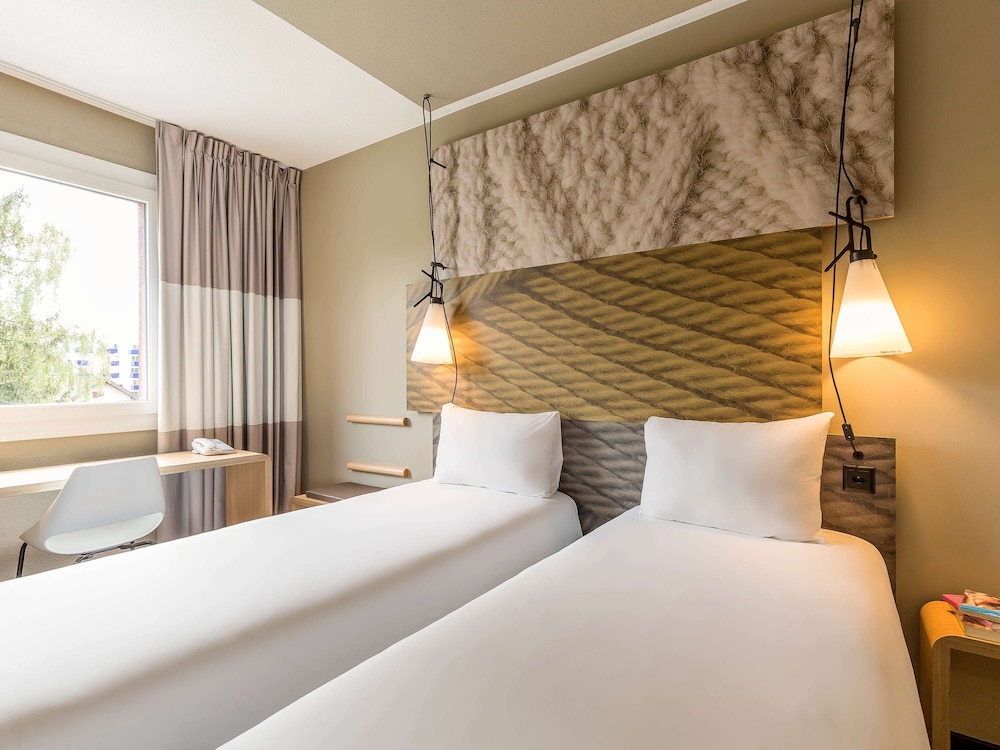 STANDARD, TWIN BEDS