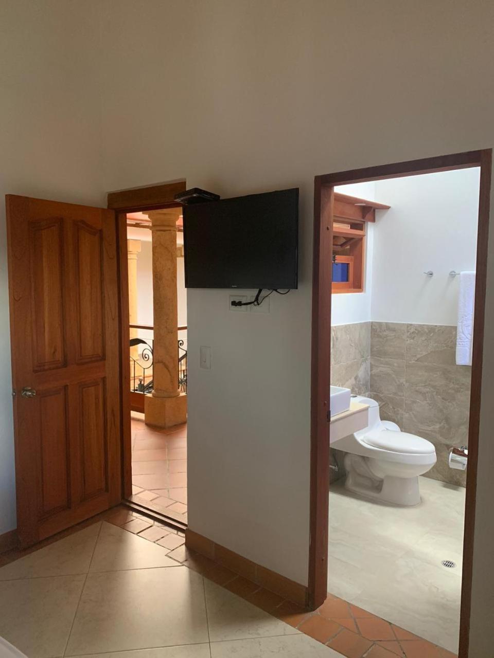 Hotel Campanario Real 6/50