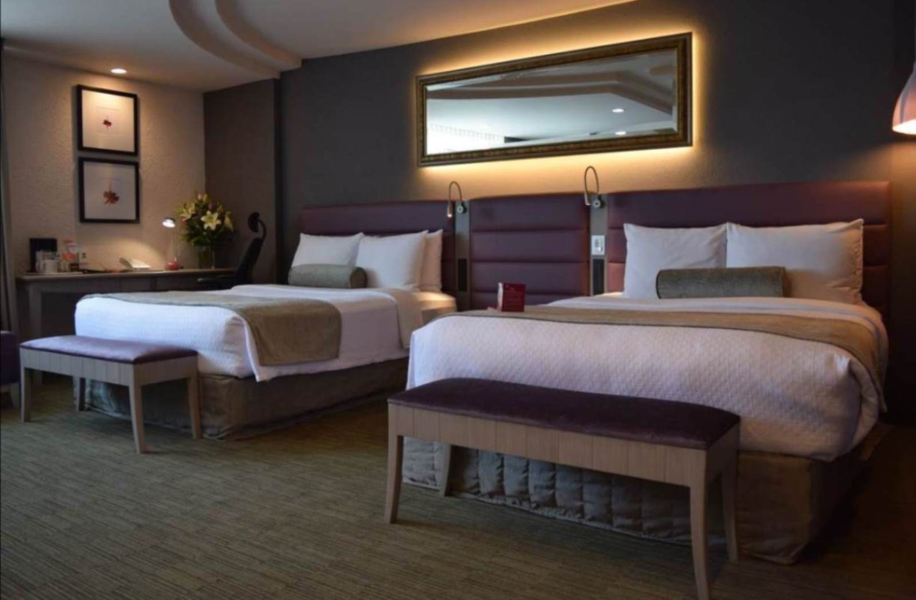 Crowne Plaza Toluca-Lancaster 15/78