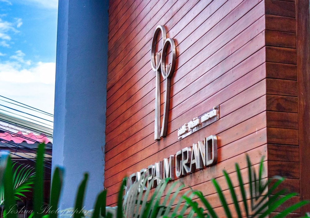 Sugar Palm Grand Hillside in KARON BEACH