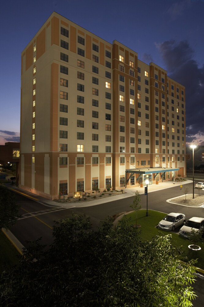 Isle Casino Hotel Bettendorf 1/51