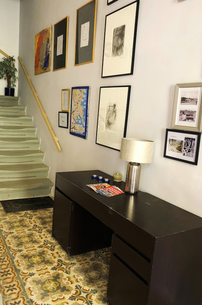Lee's House Bed & Breakfast Sliema 30/50
