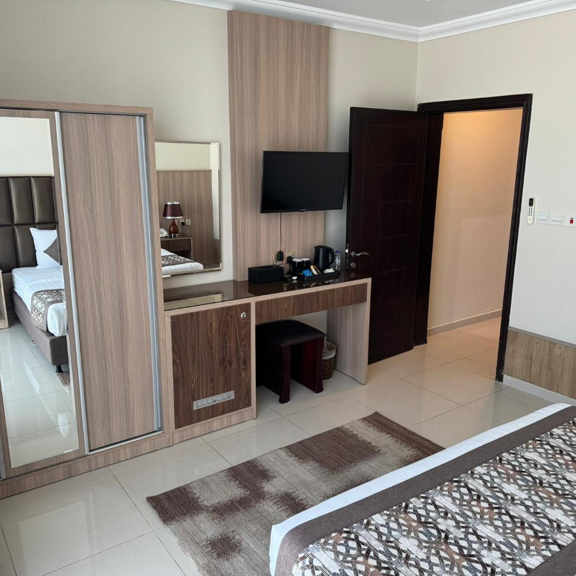 أجنحة واو(WOW Suites) 25/31
