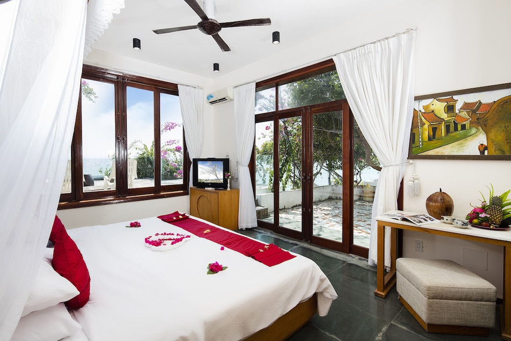 Rock Water Bay Beach Resort &amp; Spa 19/50