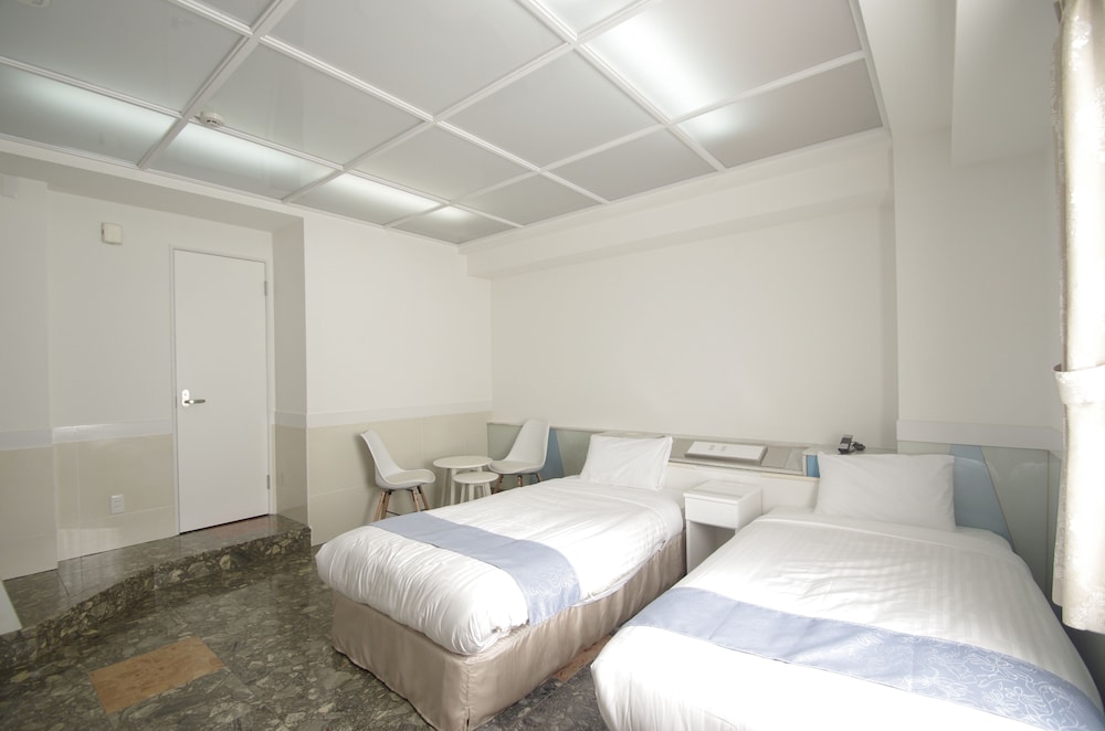 SUPERIOR, TWIN BEDS