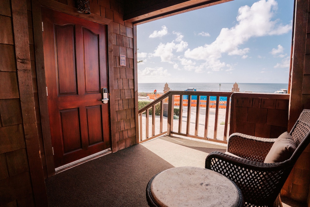 Pantai Inn 45/94