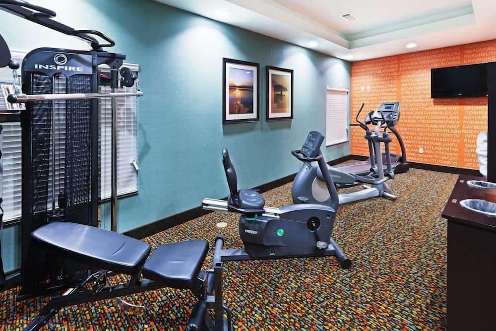 La Quinta Inn & Suites by Wyndham Tulsa - Catoosa Route 66 21/36