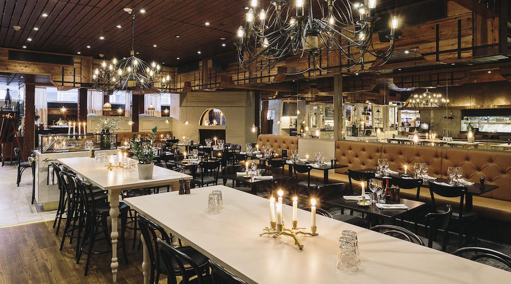 restaurant-cafeteria