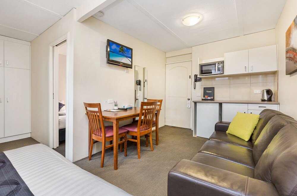 Bendigo McIvor Motor Inn 28/32