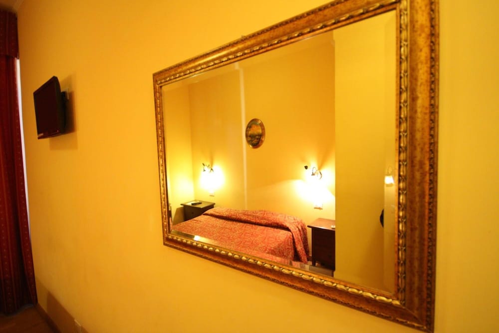 Hotel Cherubini 21/23