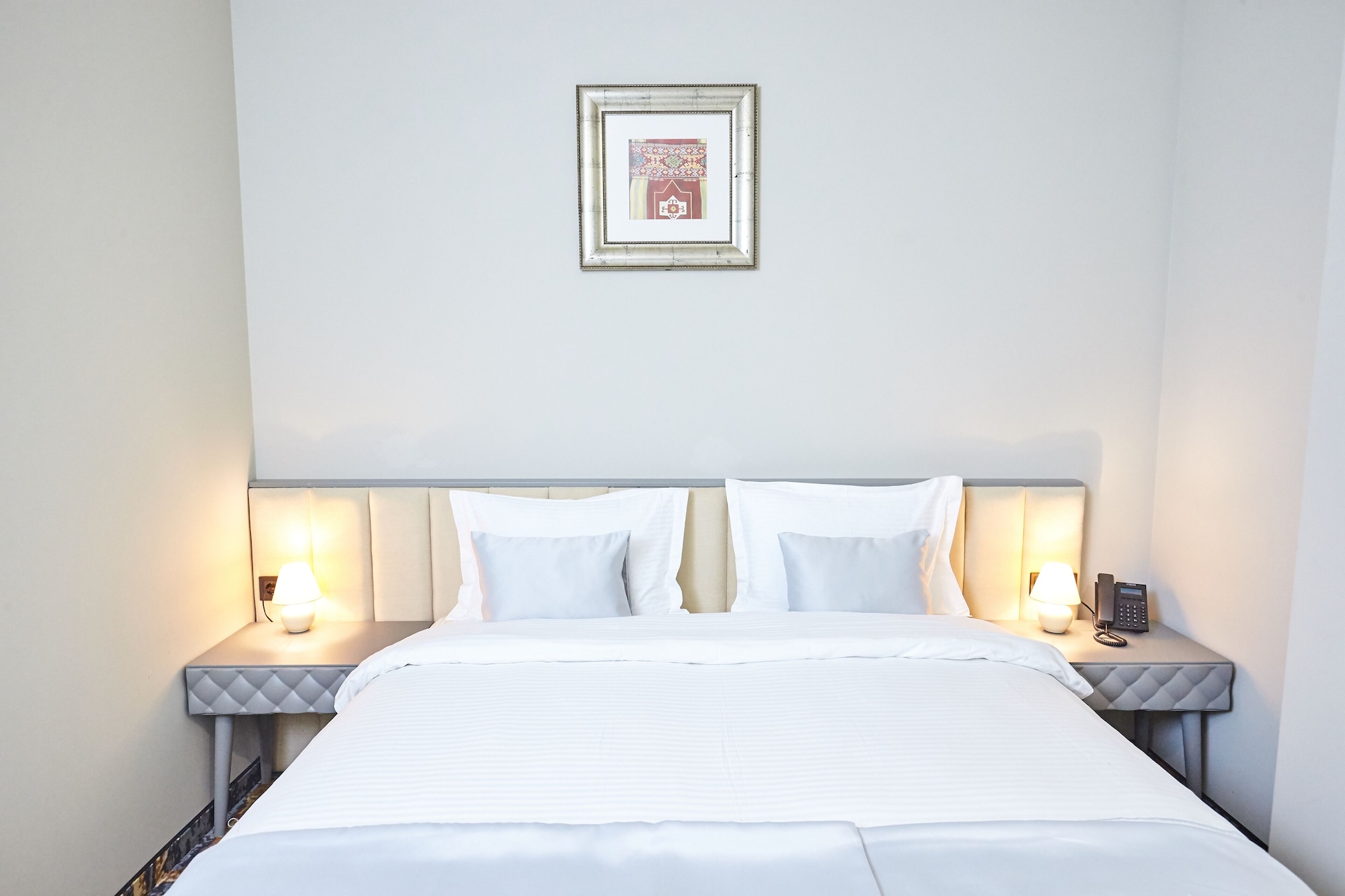 STANDARD, DOUBLE OR TWIN BED, CITY VIEW, BALCONY