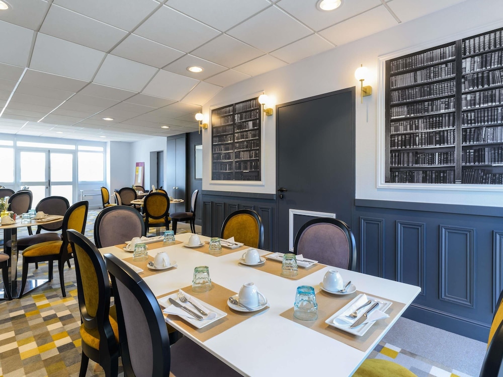 MERCURE HONFLEUR 44/63