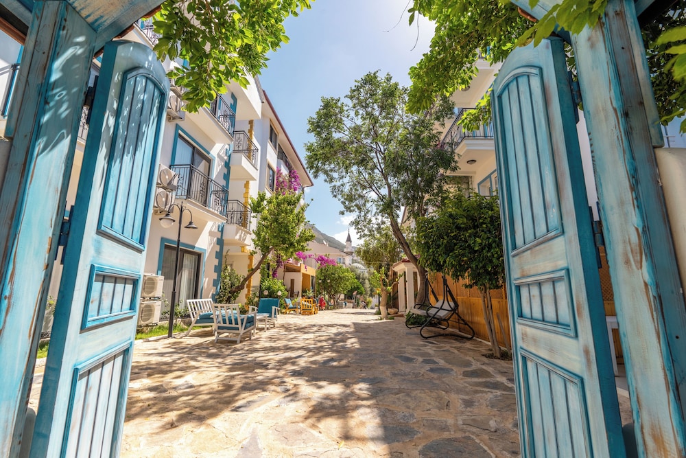 Payam Hotel 43/50