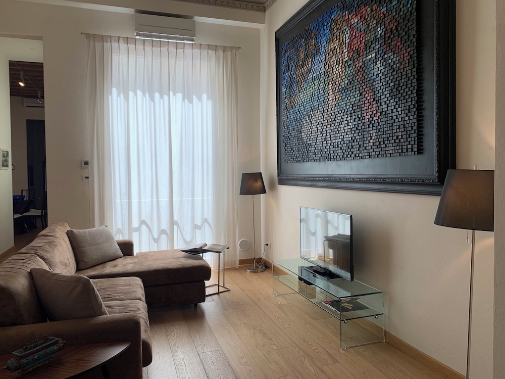 Florence Art Apartments 22/41