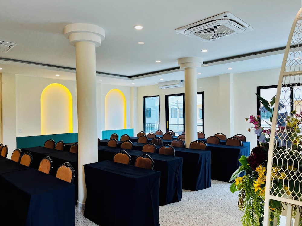 USABAI Riverside Boutique Hotel 26/49