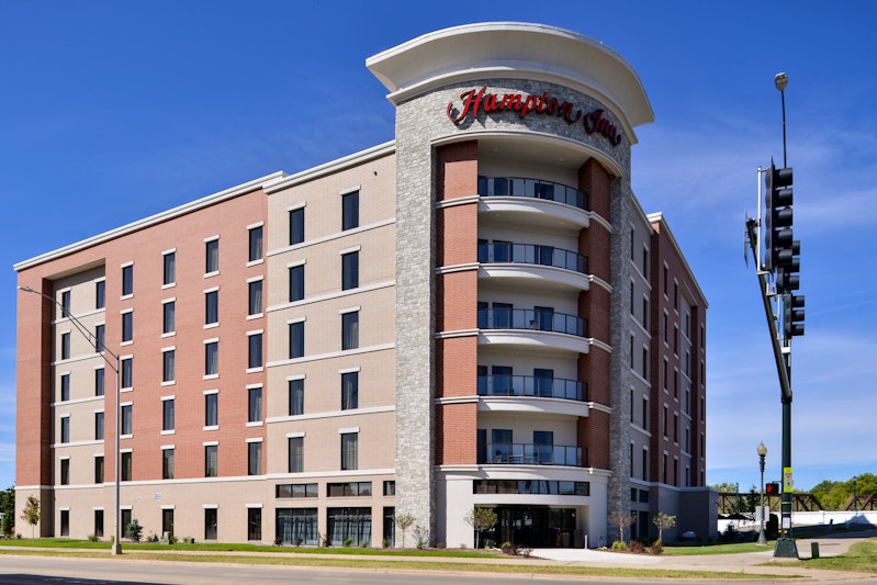 HAMPTON INN CEDAR FALLS DOWNTOWN IA in CEDAR FALLS - IA