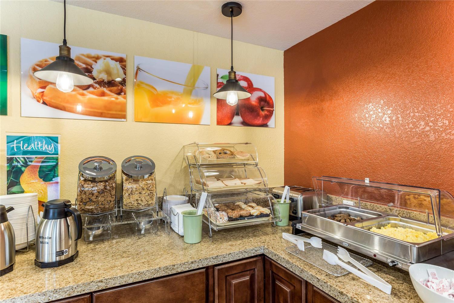 Quality Inn Escondido San Diego North County 11/42