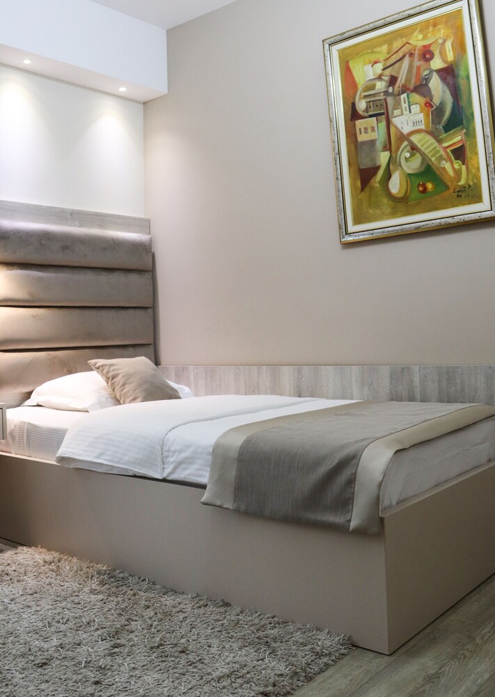 Hotel Holiday 25/58
