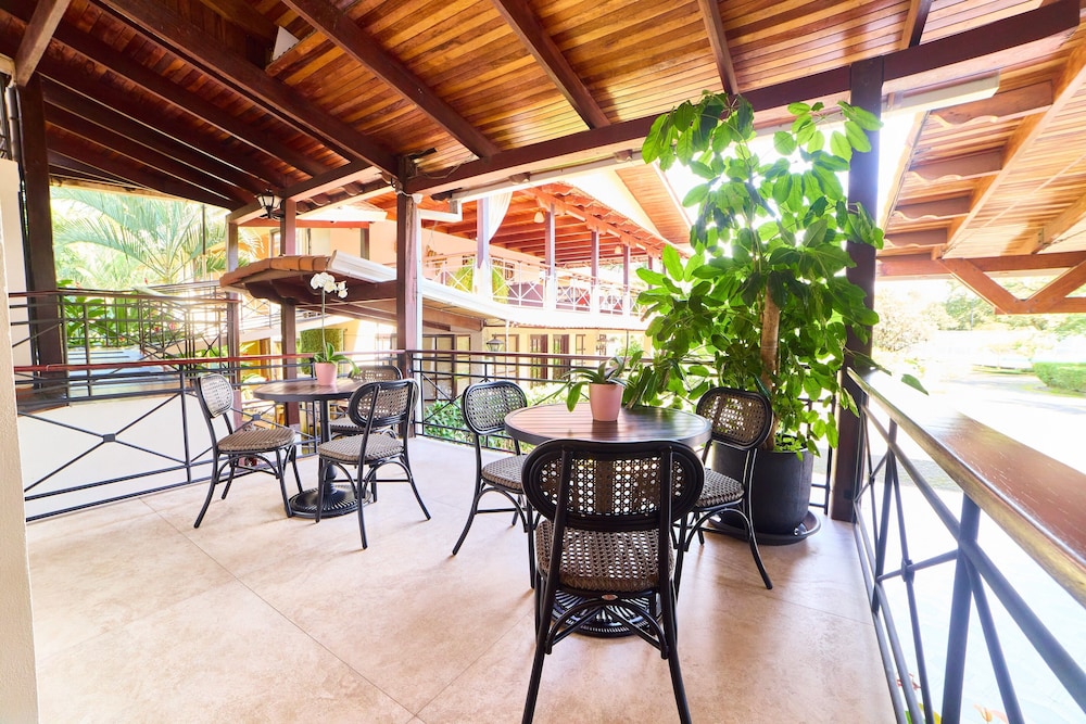 El Rodeo Estancia Boutique Hotel &amp; Steakhouse 52/66