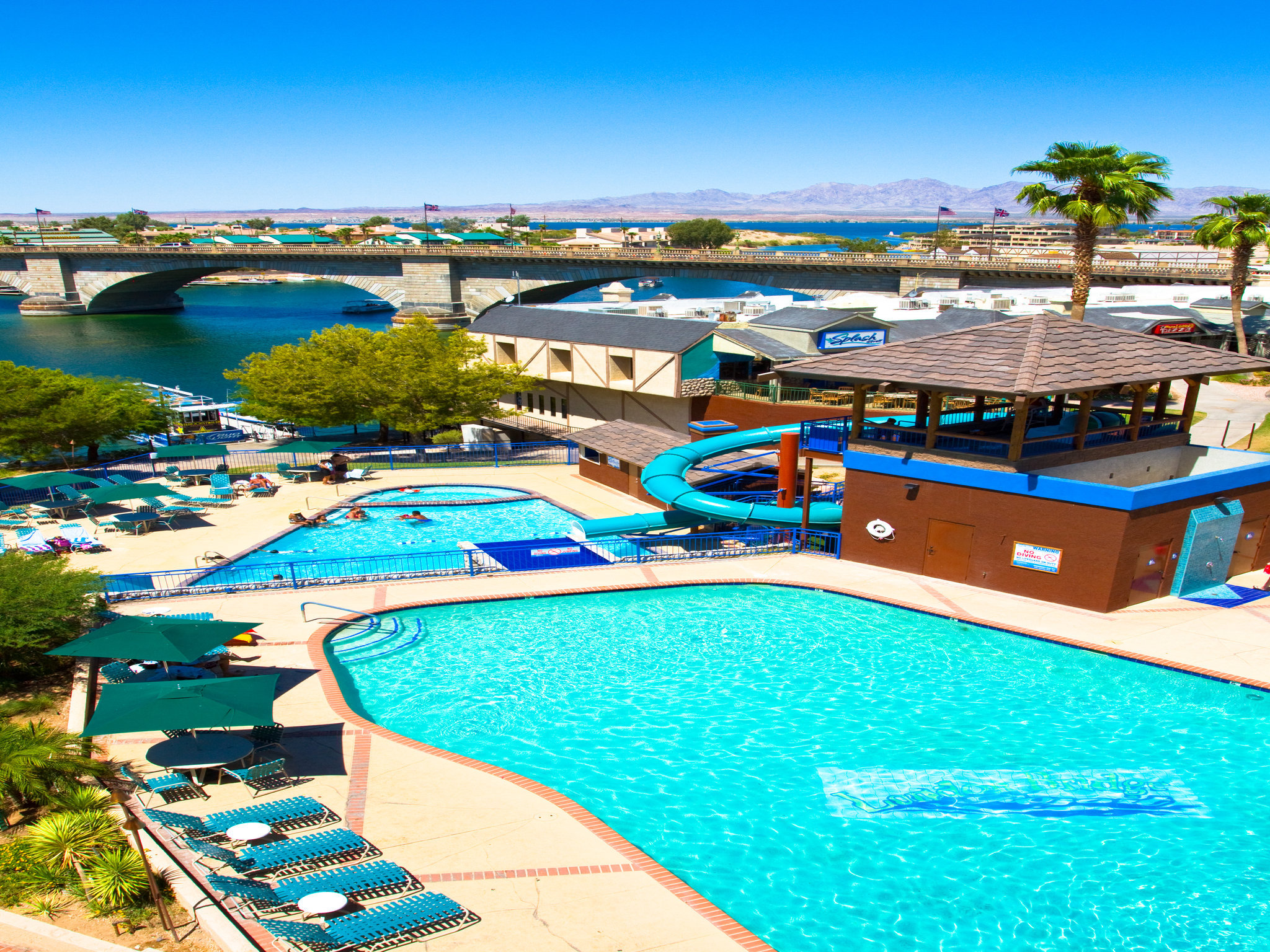 London Bridge Resort 64/82