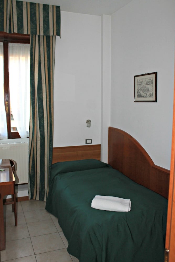 Hotel Stelvio Tirano 30/76