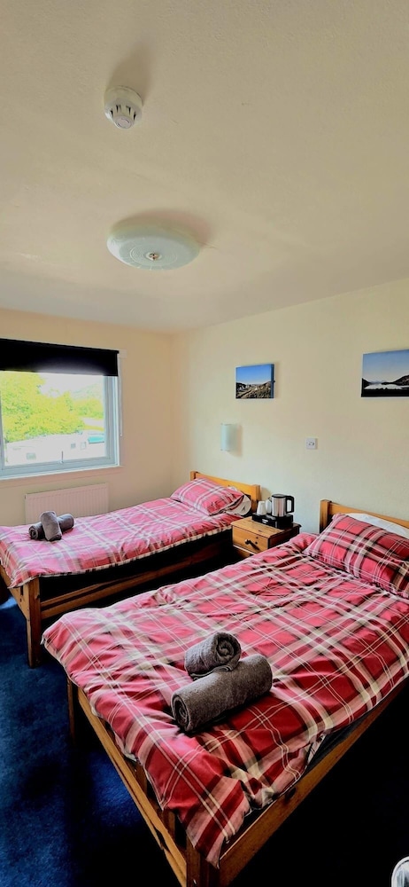 Strathcarron Hotel 4/34