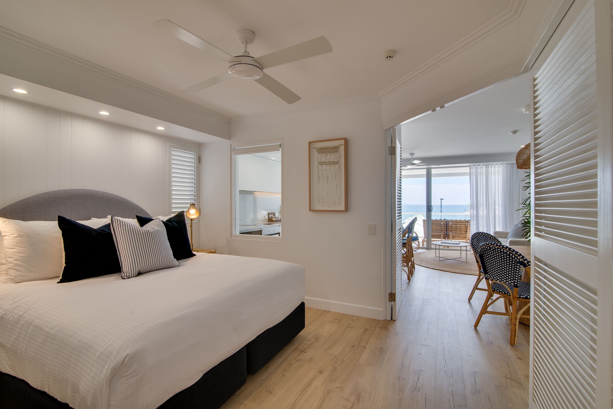 2 BEDROOMS, PENTHOUSE, BEACH FRONT