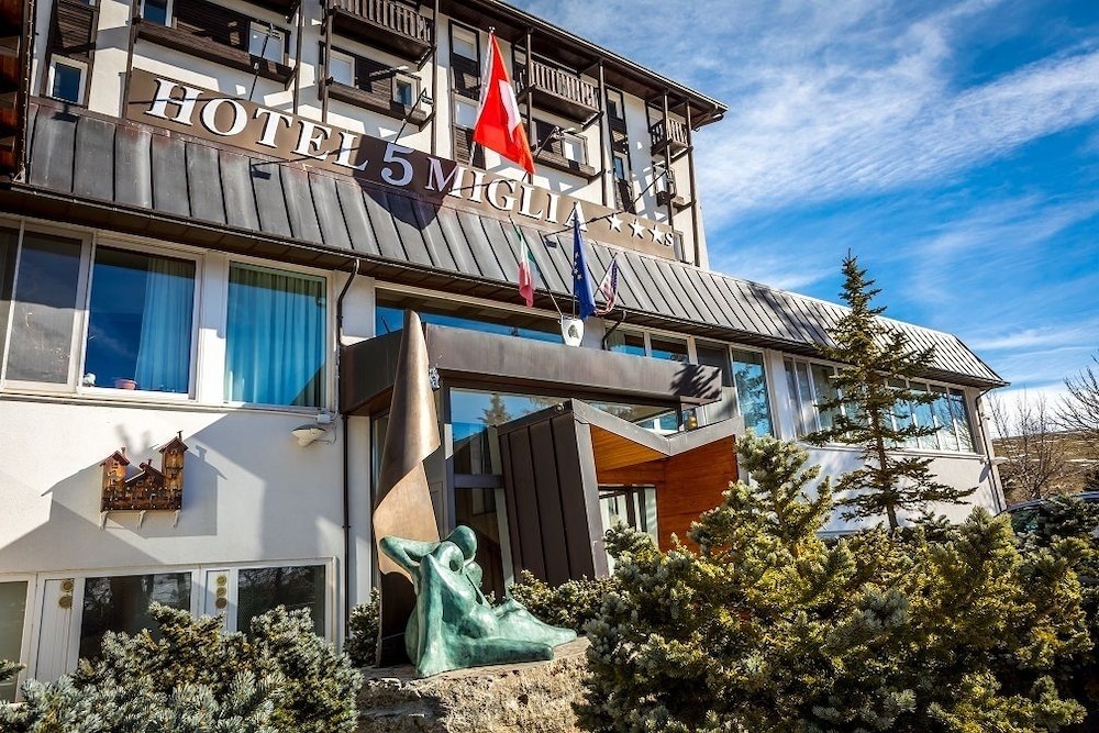 5 Miglia Hotel & Spa 66/66