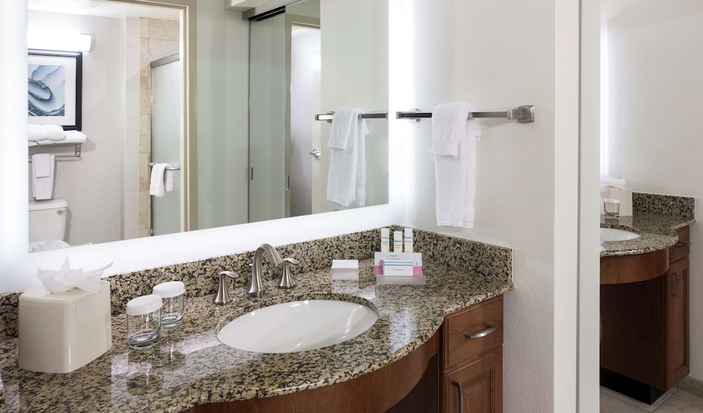 Homewood Suites by Hilton Phoenix North-Happy Valley 14/55