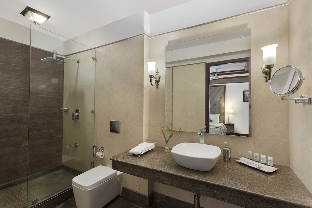 Naini Retreat Hotel 22/48