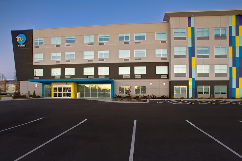Tru By Hilton Alcoa Knoxville Airport Tn 4/27