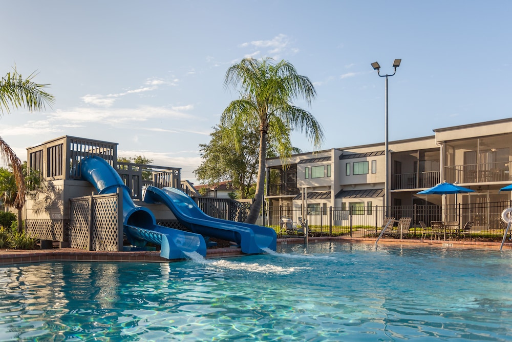 Orbit One Vacation Villas 12/61