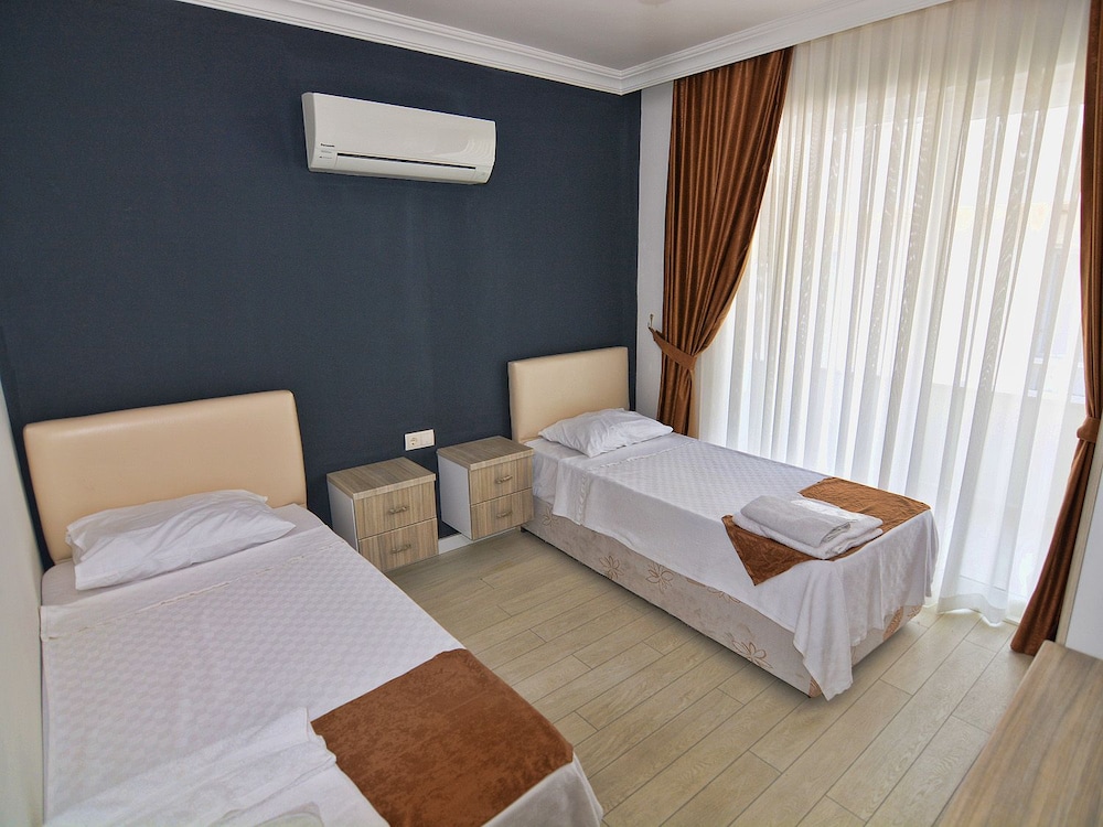 Airport Gulluk Hotel 5/17