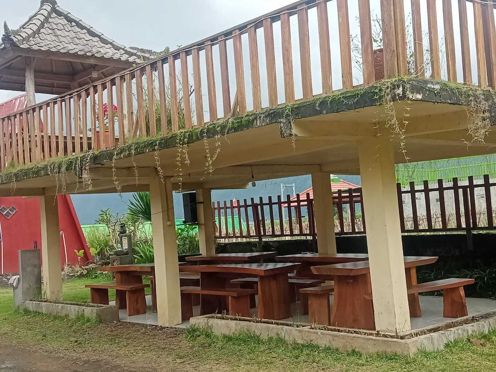 Astradana Hotel Restaurant 6/40