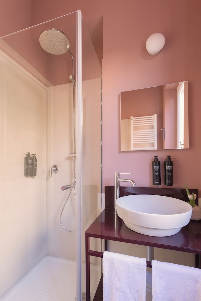 Barberini Retreat 54/56
