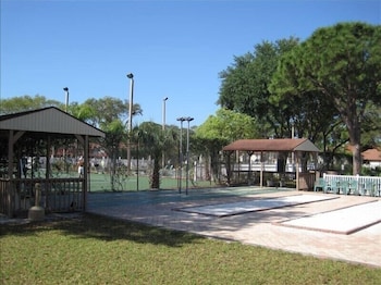 Shorewalk Vacation Villas 33/45