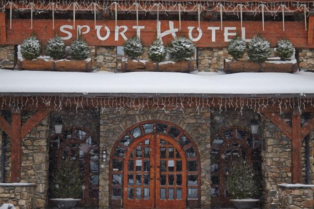 Sport Hotel 29/64