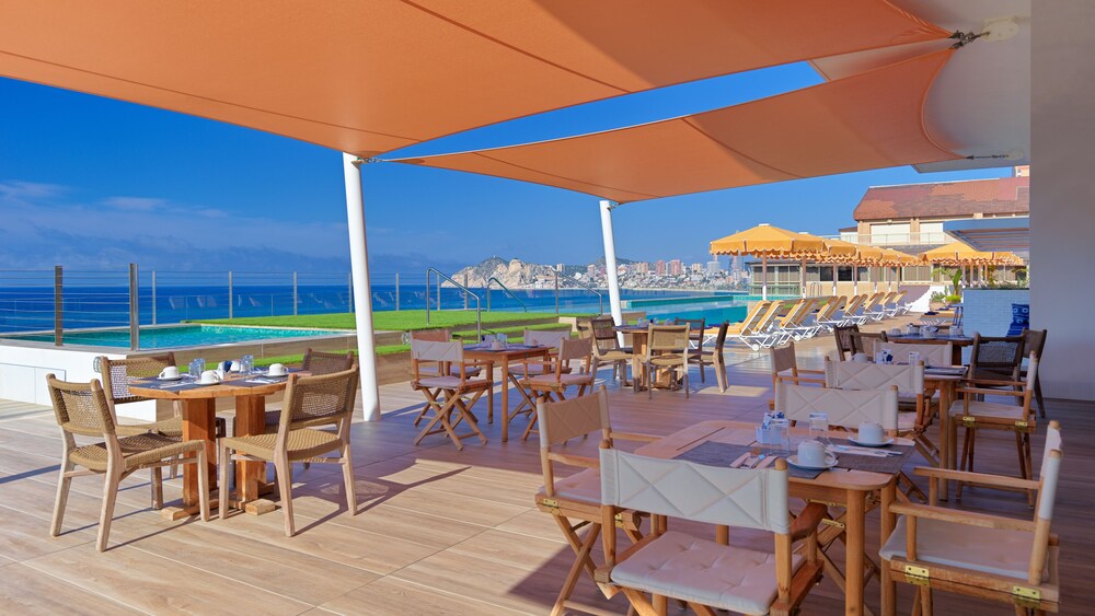 H10 Porto Poniente 36/50