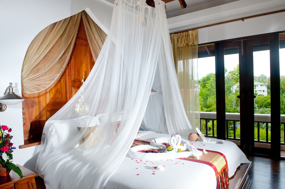 ROYAL MUANG SAMUI VILLAS 16/72