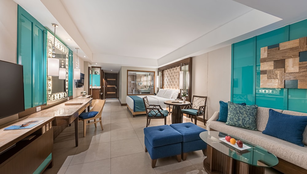 Henann Resort Alona Beach 50/74