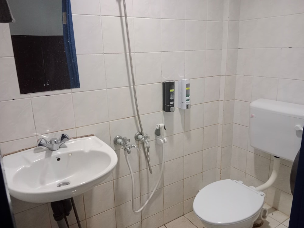 Hotel O Vaigan Hotel 24/25