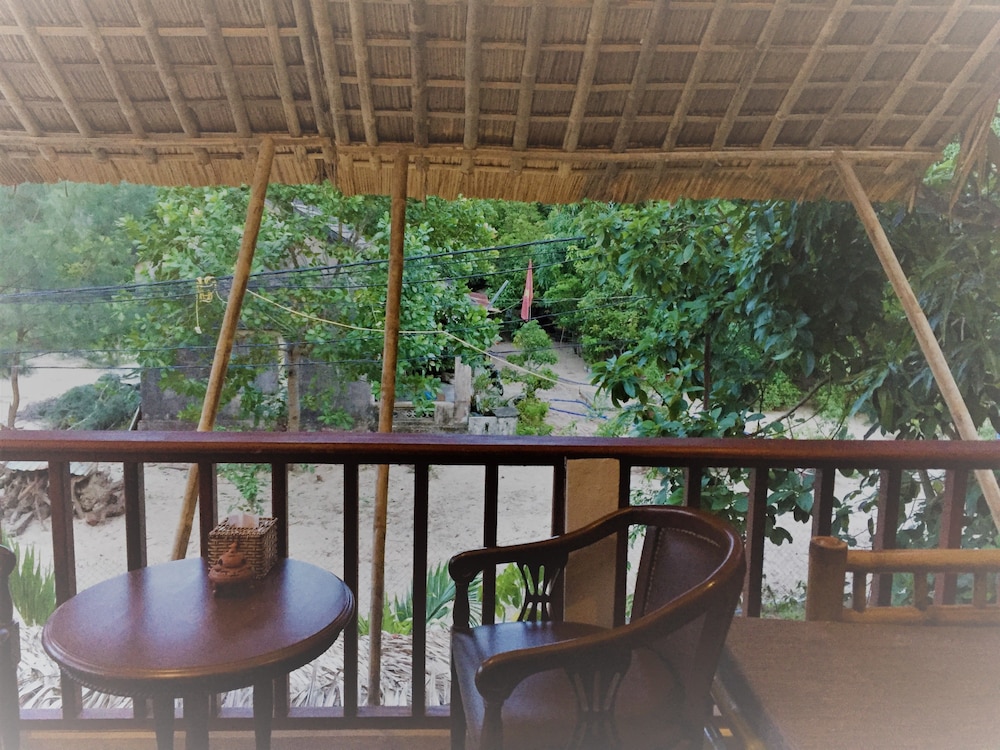 Red Flower Cottages Homestay 42/72