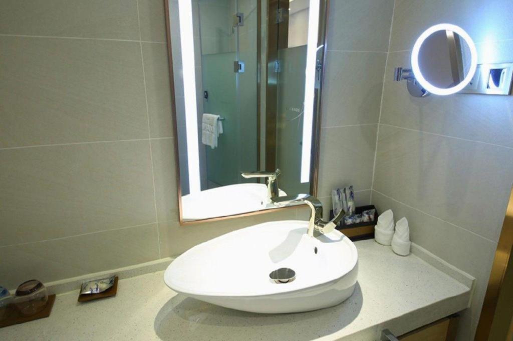 Lavande Hotel (Beijing Olympic Village Birds Nest) 49/51