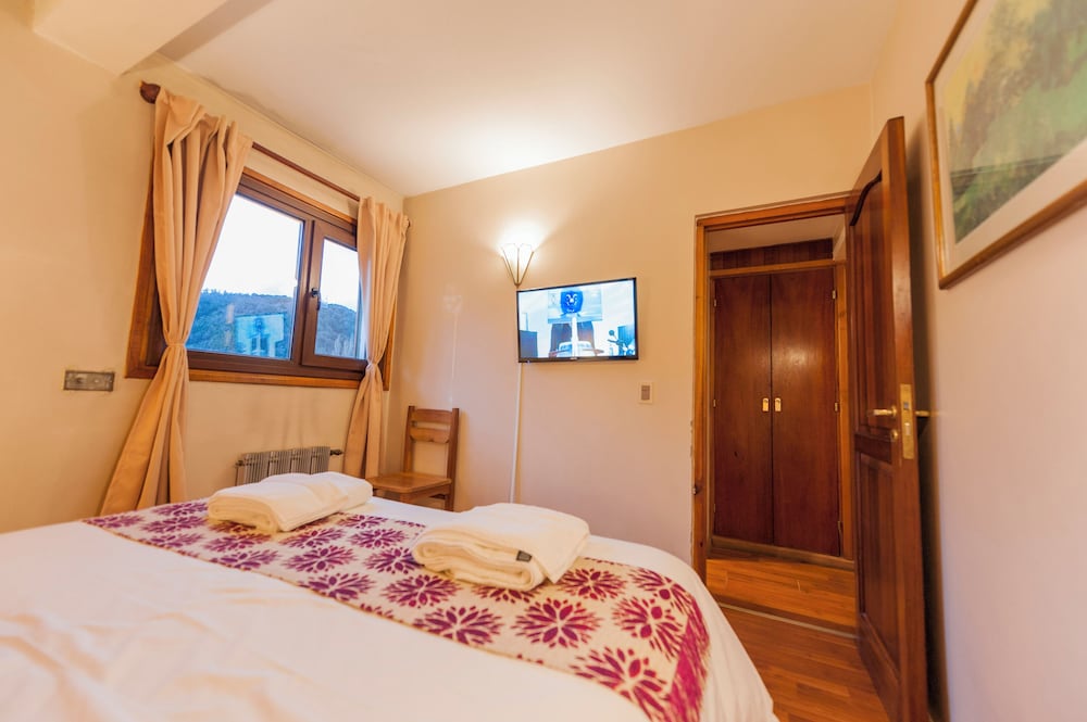 Tunqueley Hotel 24/62