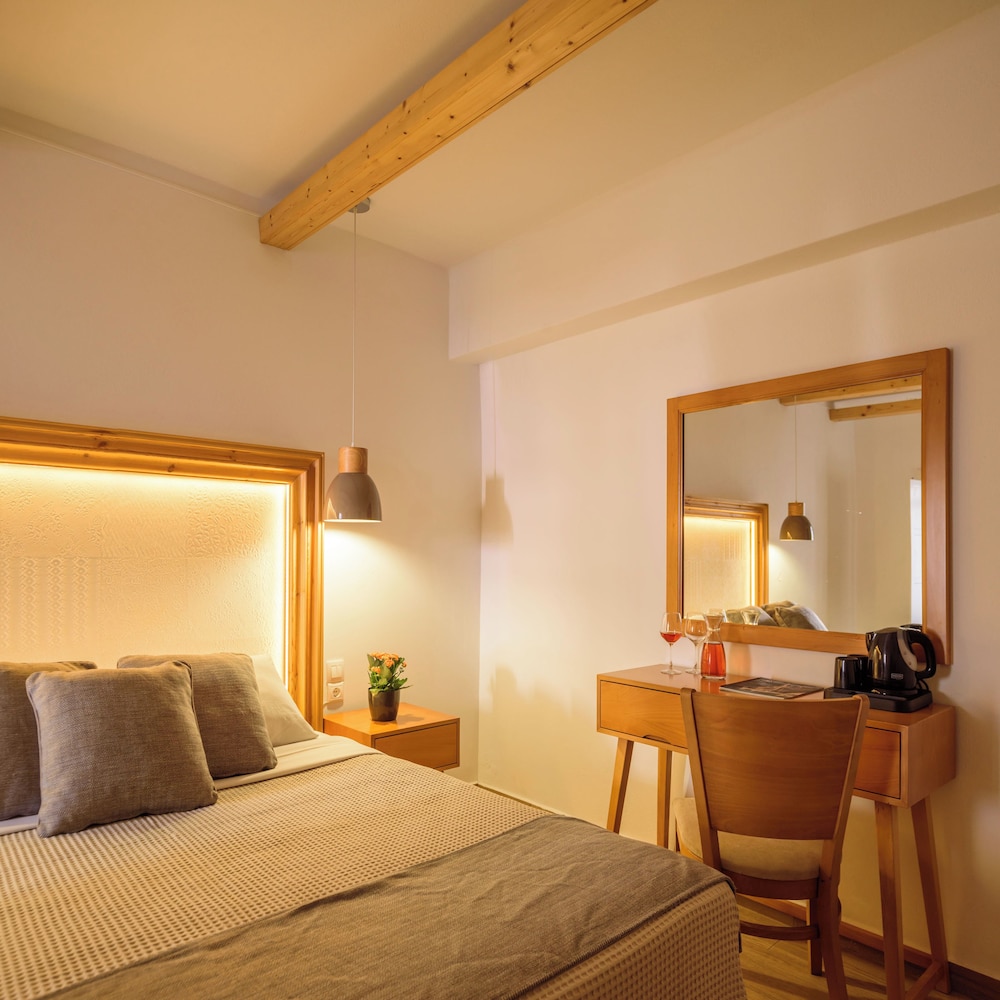 Karidis Hotel 23/48