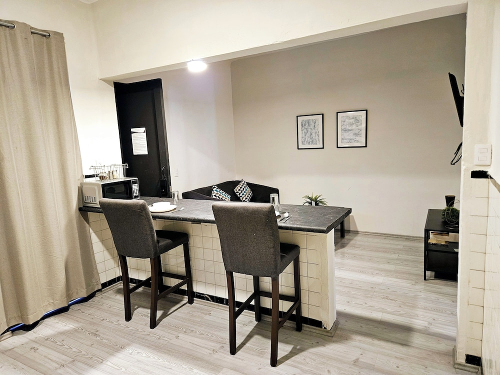 Hotel Singular Antara 38/50