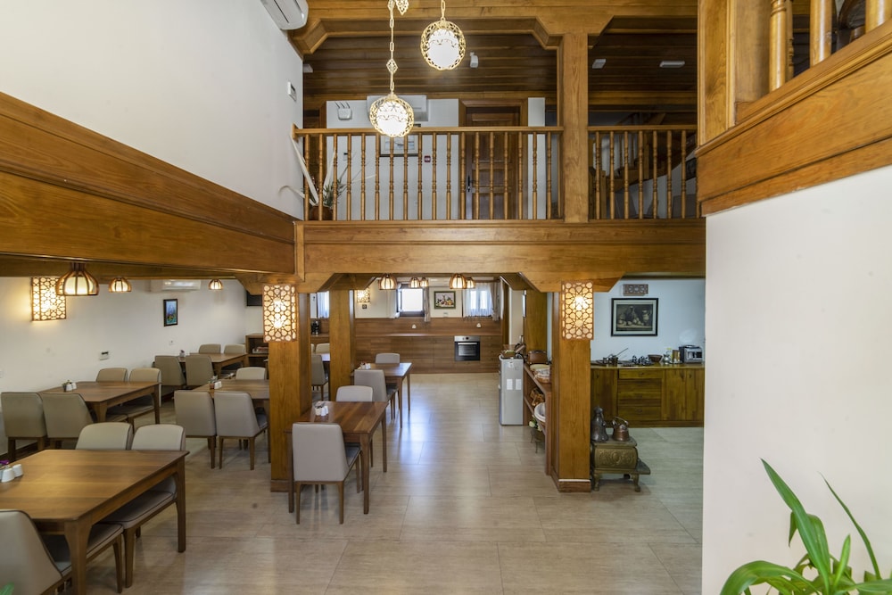 Armistis Hotel 31/50