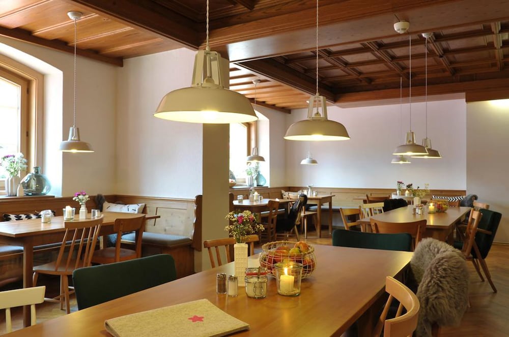 Alpenrose Bayrischzell Hotel Restaurant 34/48