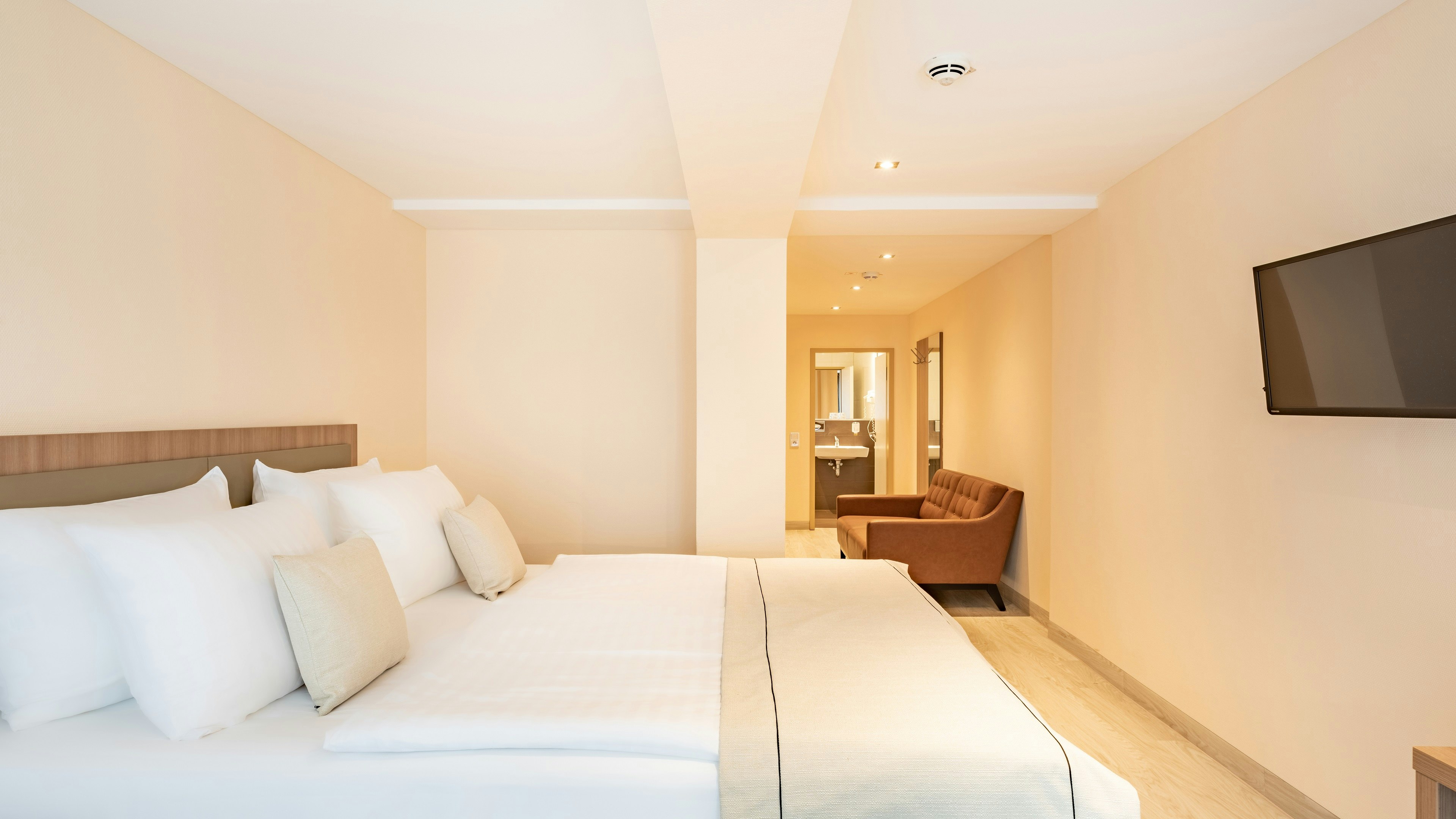 Hotel Madison 24/100